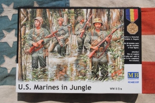 U.S. Marines in JUNGLE